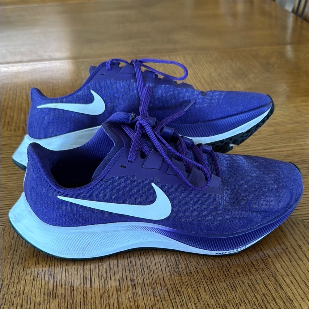 Women’s Nike Pegasus 37 size 8.5 Purple Athletic Sneakers